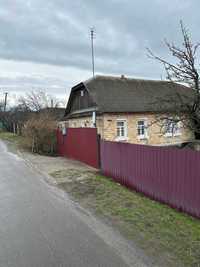 Будинок з ділянкою в смт. Іванків (Вишгородський район)