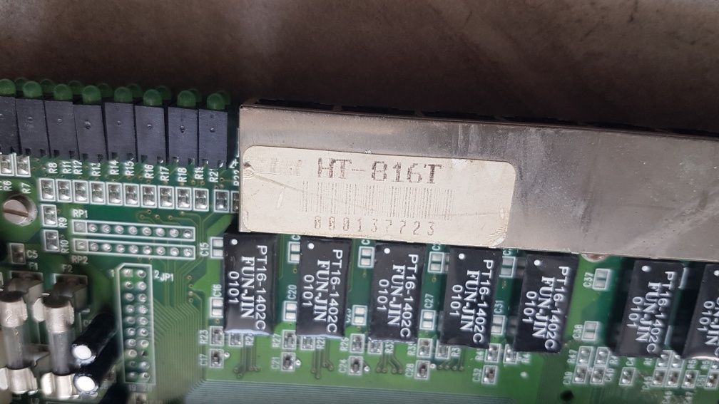 Ethernet hub (мережевий комутатор) Dynamode HT-816T