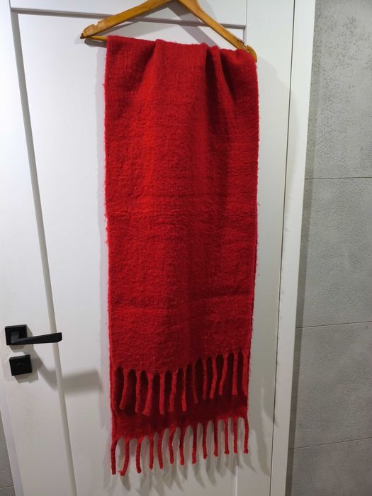 Szalik ciepły, czerwony