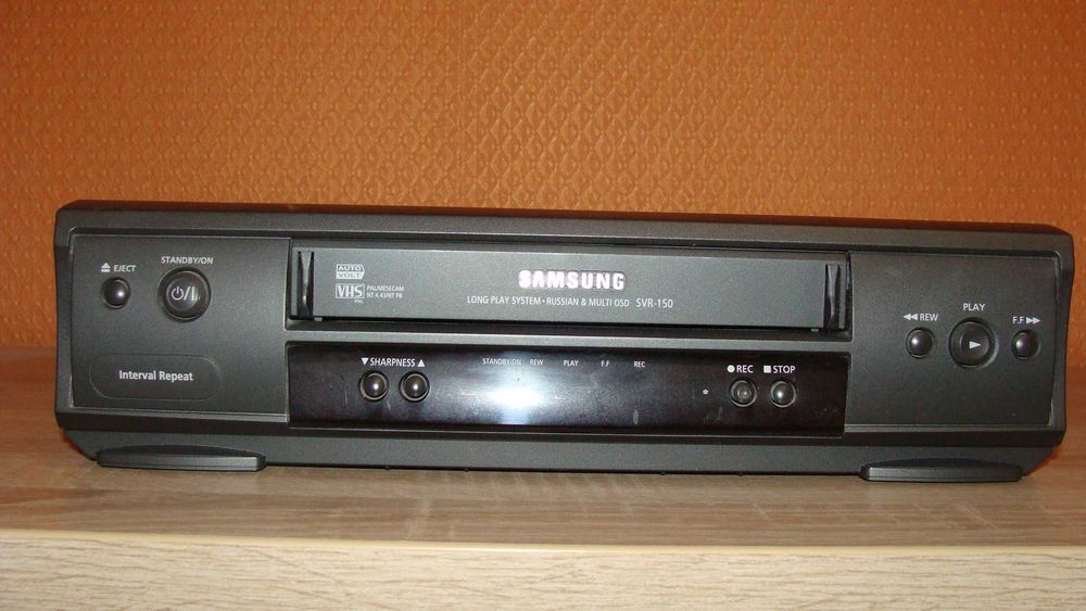 Відеомагнітофон  SAMSUNG SVR-150