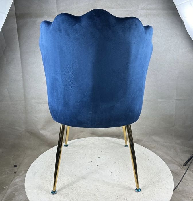 Krzeslo LISA Pudrowy Róż muszelka glamour tulipan welurowe