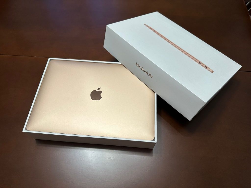 MacBook air 13 m1 rose gold
