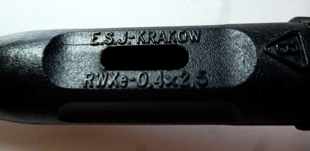 Pamiątki PRL - śrubokręt / próbnik - RWXe-0.4x2.5