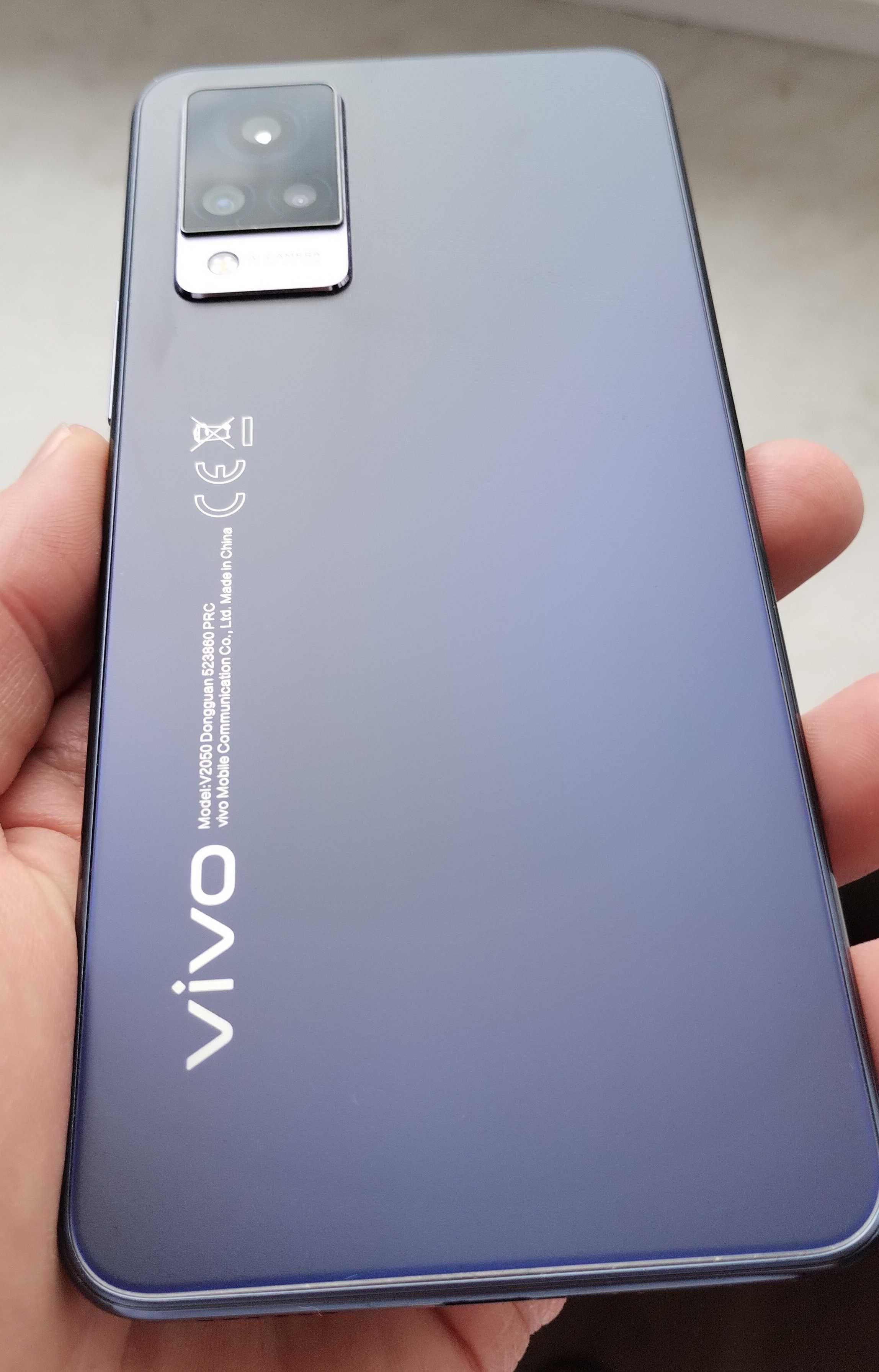 telefon komórkowy smartfon VIVO V21 5G idealny + etui bez operatora