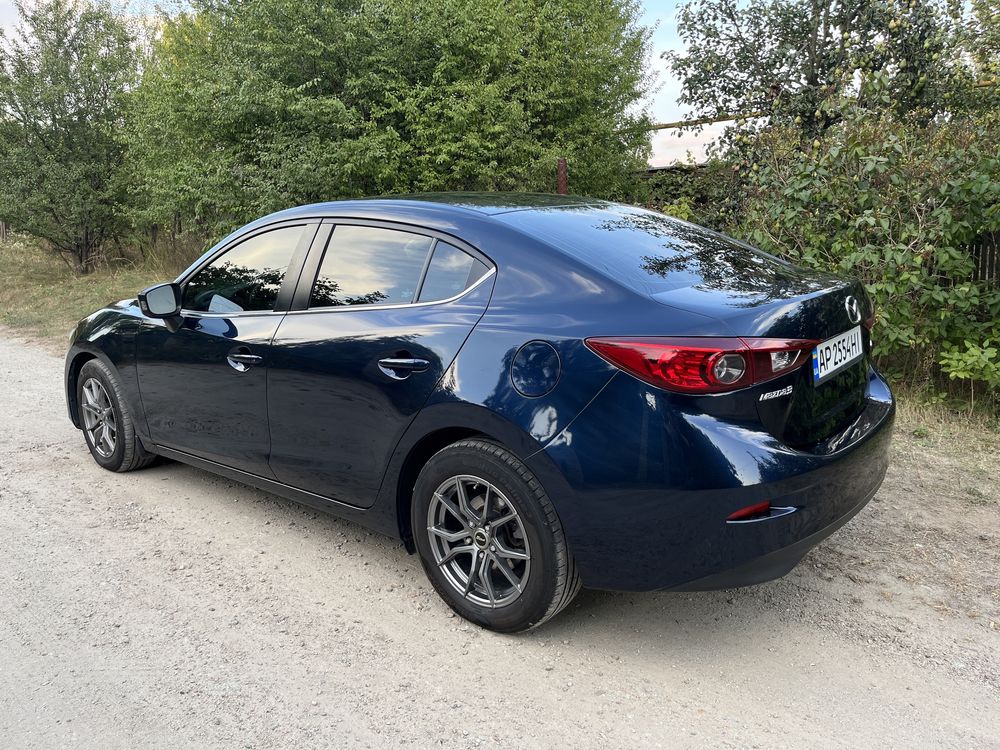 Mazda 3 2016 рік