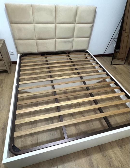 Cama casal veludo