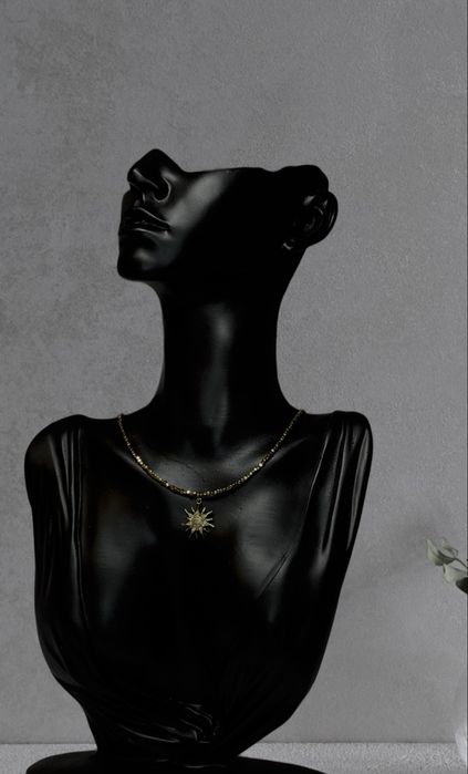 Чокер з підвіскою Сонце та гематитом