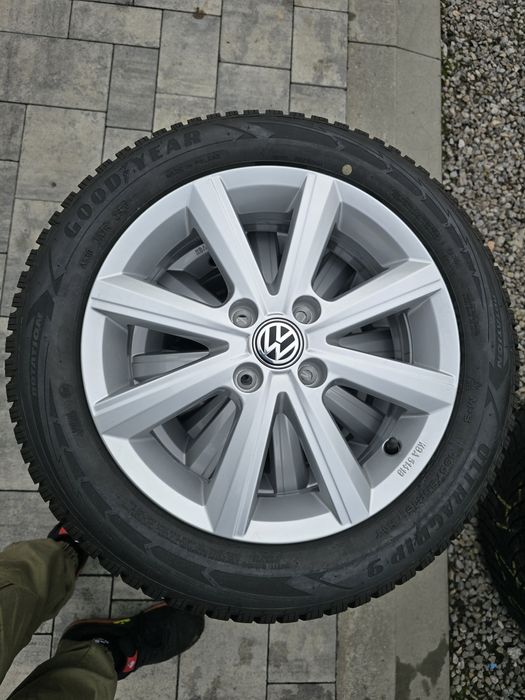 Koła  zima 15" 4x100  Volkswagen UP Seat Mi ! NOWE !