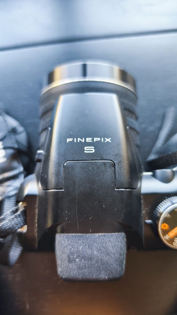 Camera Fujifilm Finepix S4300