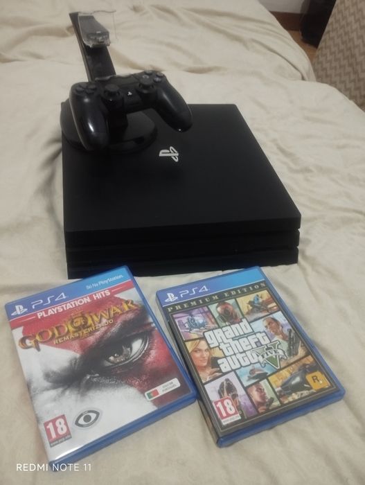 Vendo PlayStation 4 Pro 1T