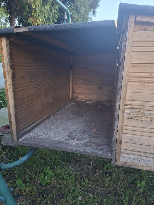 Buda dla psa, ocieplana, z otwieranym dachem