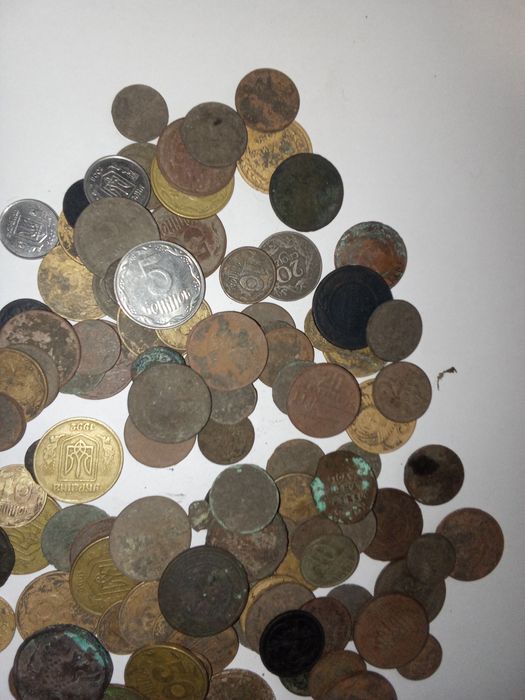 Великий лом різних монет