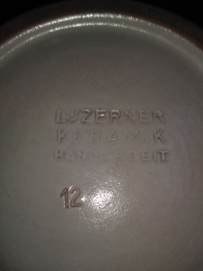 Dzbanek Luzerner ceramika