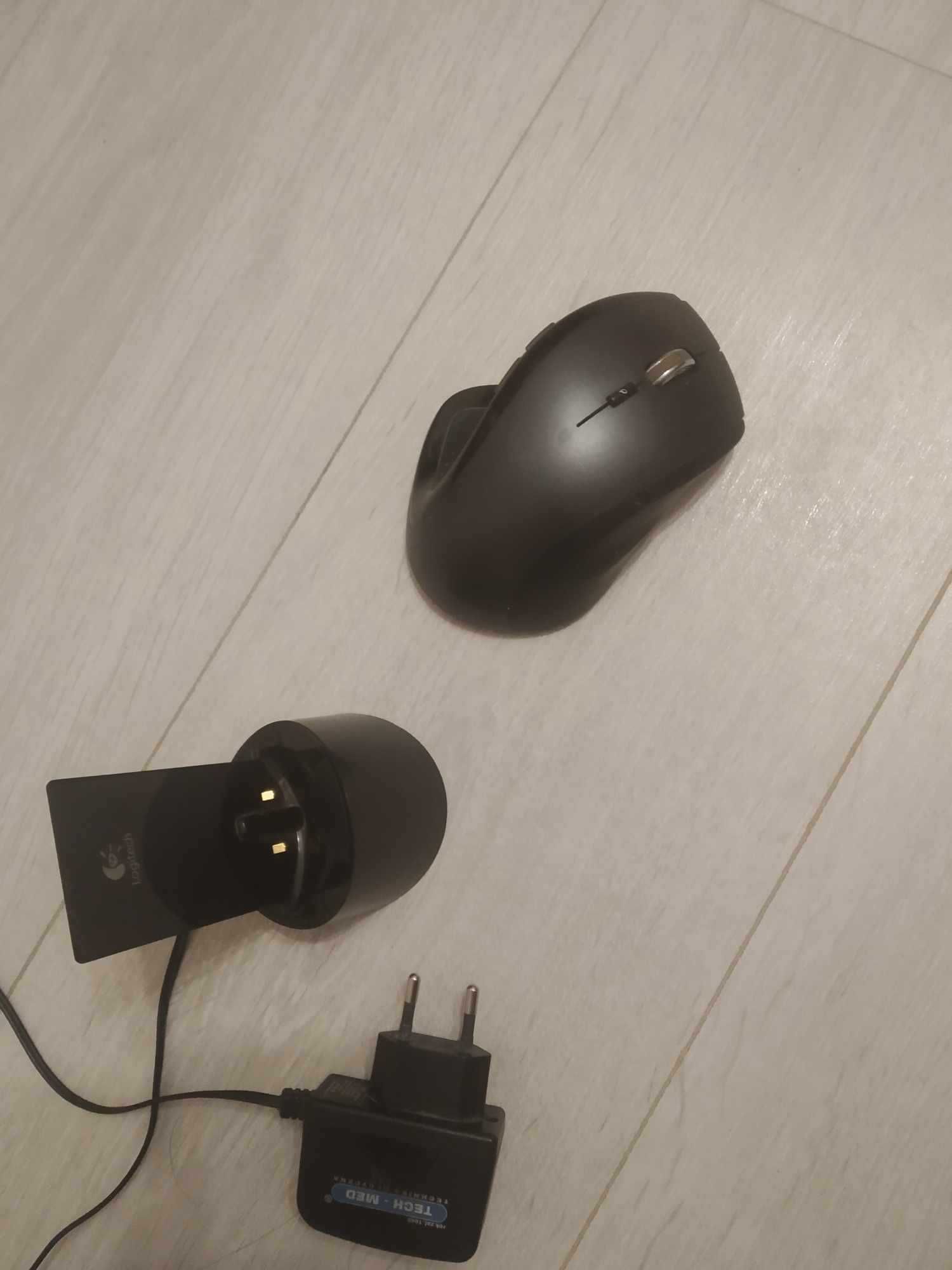 Komputer stacjonarny klawiatura mysz bezprzewodowa zestaw SSD
