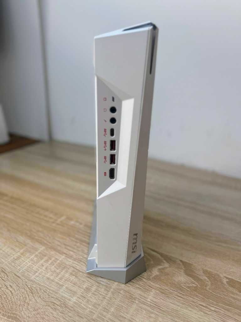 Komputer Gamingowy MSI I5/32GB/2TB SSD M.2 NVIDIA RTX2060 ITX/W11