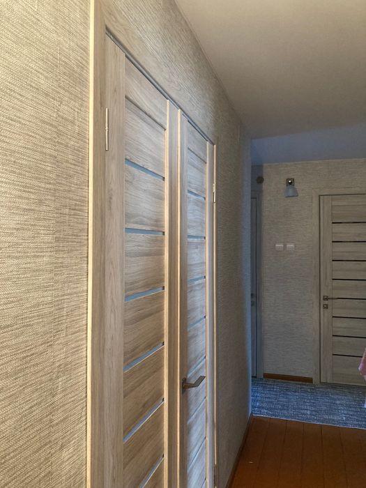 Квартира 4-кімнатна на болгарах