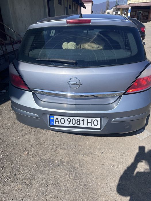 Авто Опель Астра