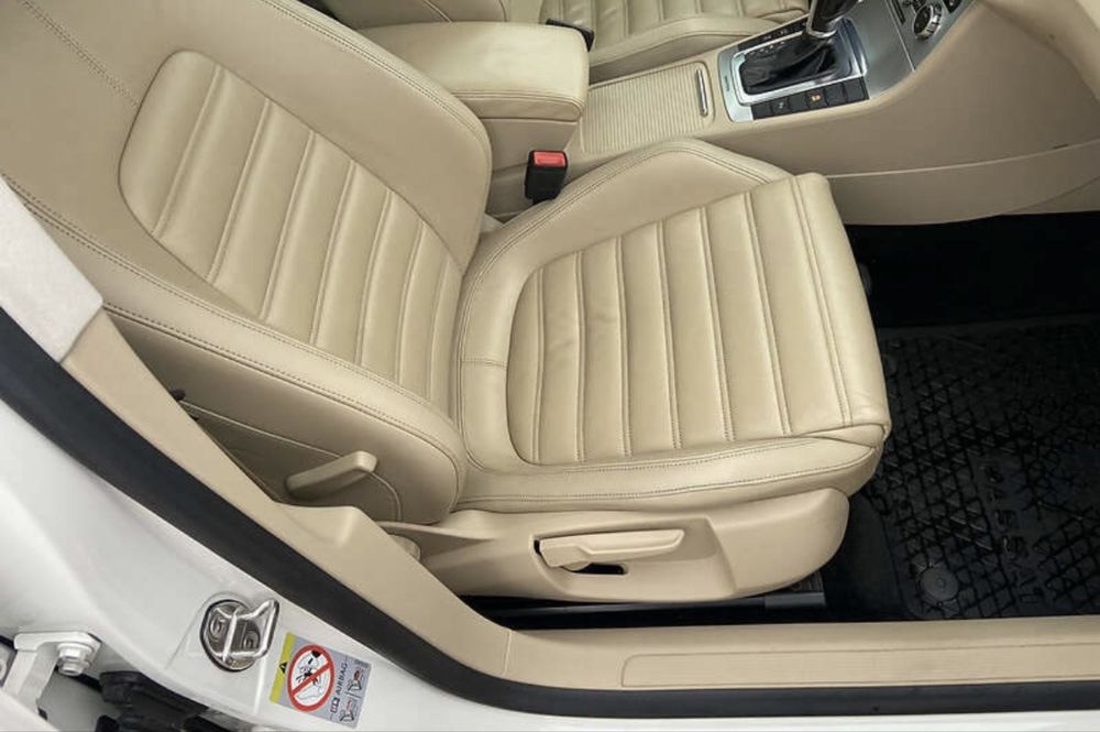 Volkswagen Passat 2.0 TDI, повний привід, автомат dg250