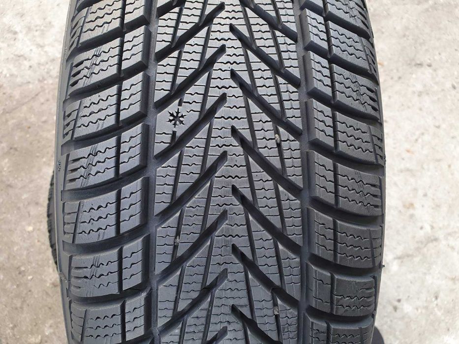 2x Goodyear UltraGrip Performance 3  205/60r16  7,2mm
