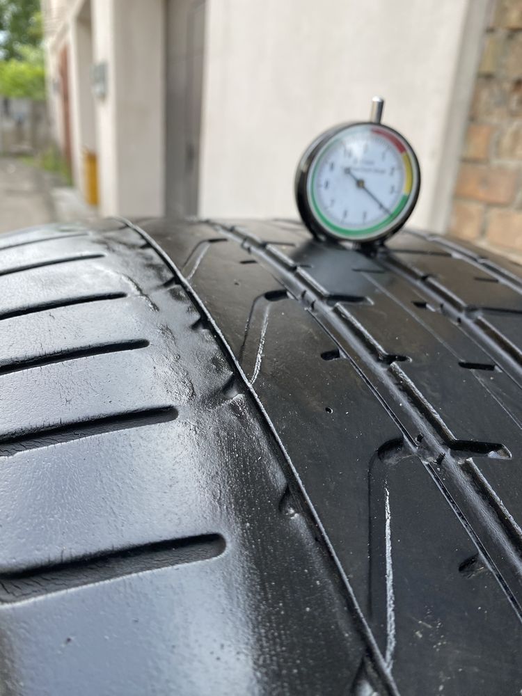 275/35 R21 Pirelli P Zero комплект шин летних.