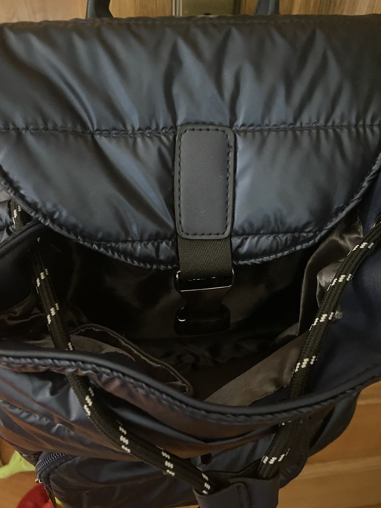 Mochila Azul NOVA