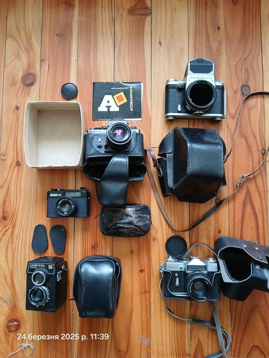 Фотоапарат Алмаз,  і відеокамери