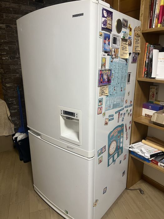 Холодильник Samsung SR-L629EV (робочий) 82 × 179 × 72 см