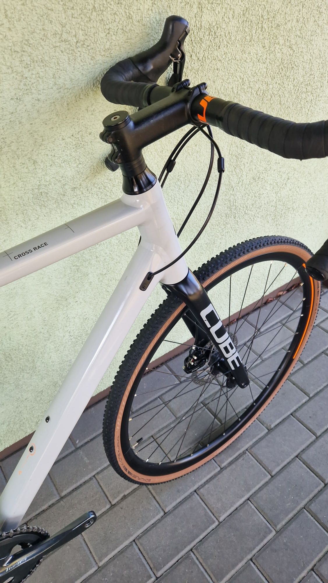 CUBE CROSS RACE tiagra 2x10s GRAVEL przełaj sztywne osie