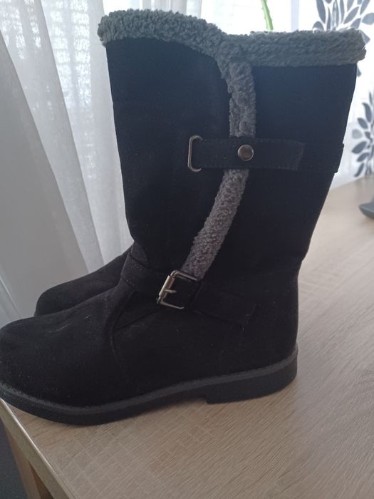 Nowe kozaki dziewczęce rozm.34