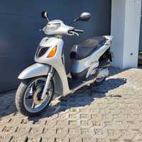 Honda sh 125 skuter na dużym kole