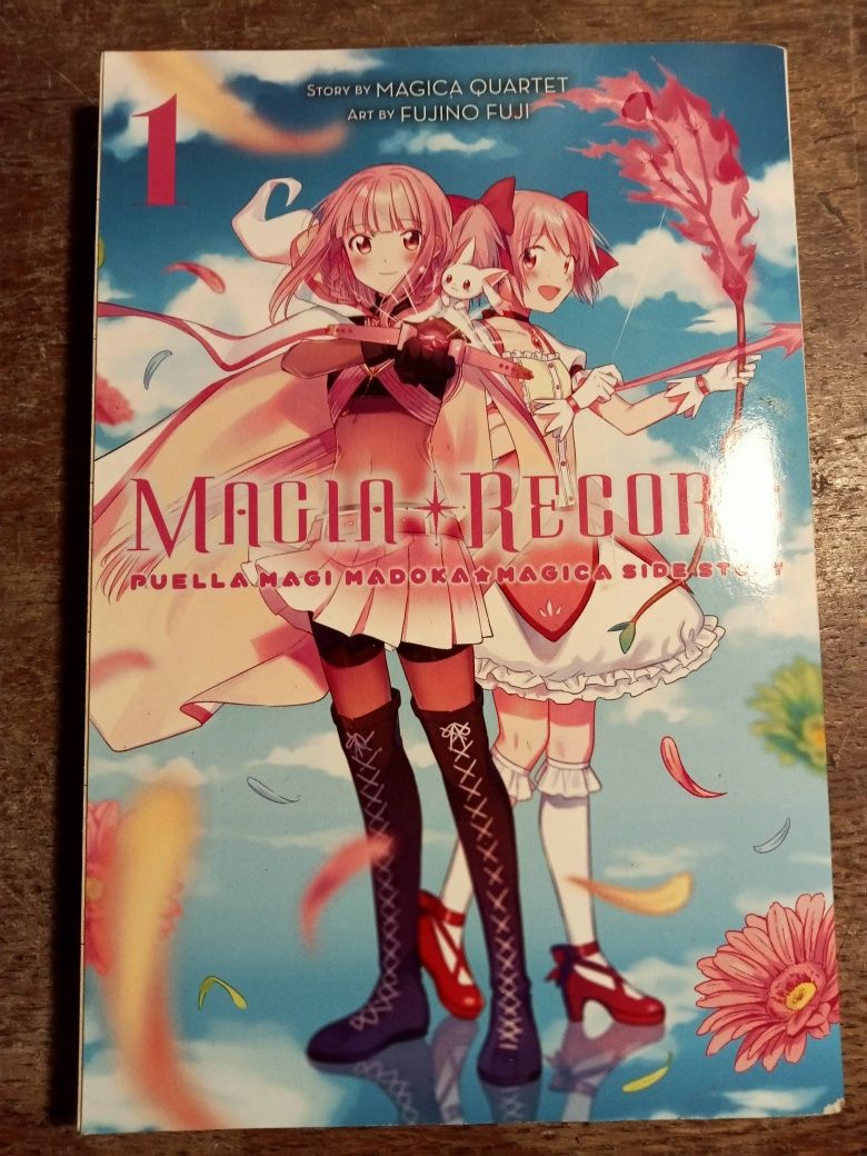 Magia Record: Puella Magi Madoka Magica Side Story Volume 1