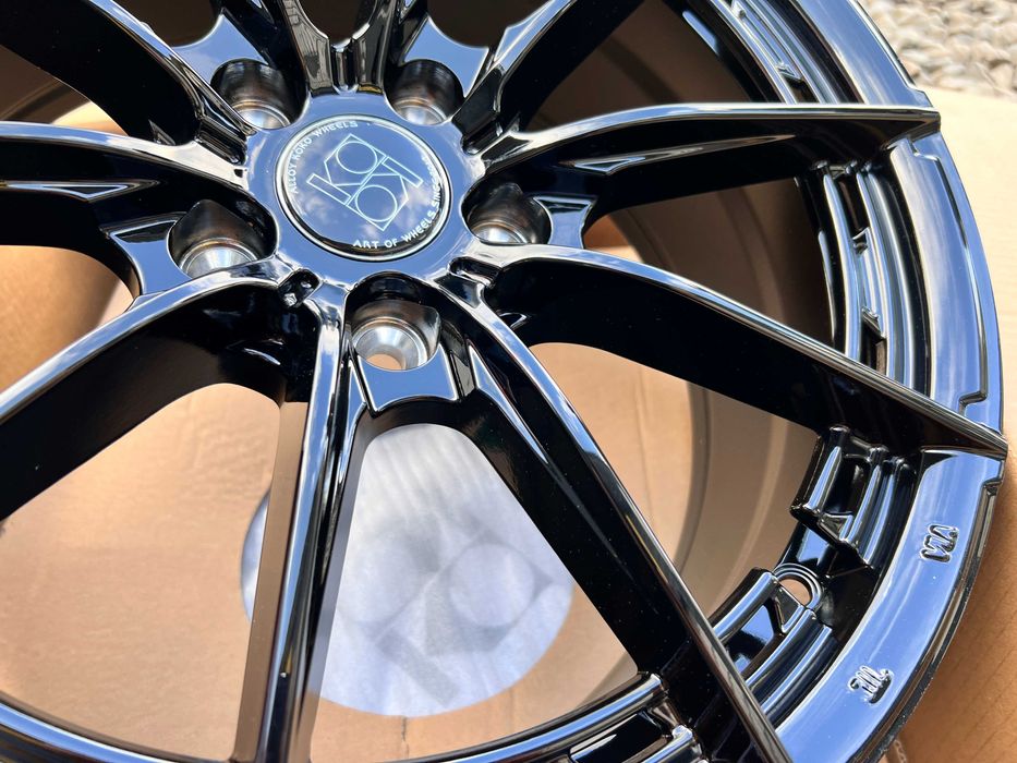 Чорні титани НОВІ R17 5x112 Фольц Мерс Шкода Ауді Сеат диски литі