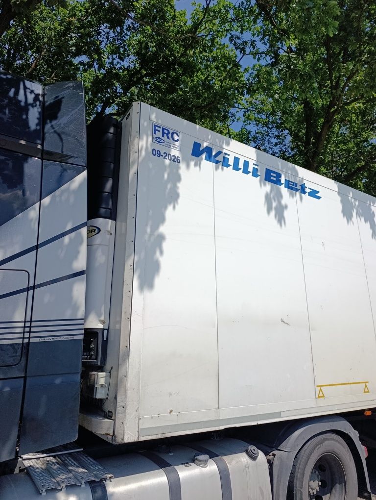 Naczepa chłodnia Schmitz cargobull