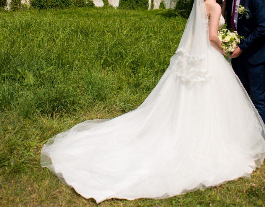 Свадебное платье