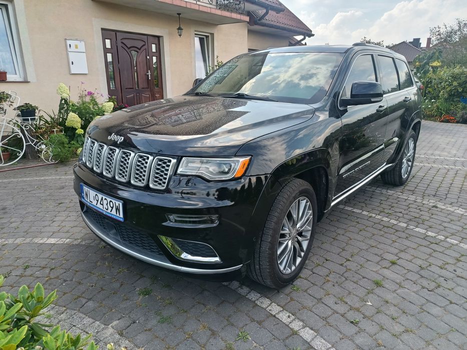 Jeep grand Cherokee 5.7 hemi summit 2017