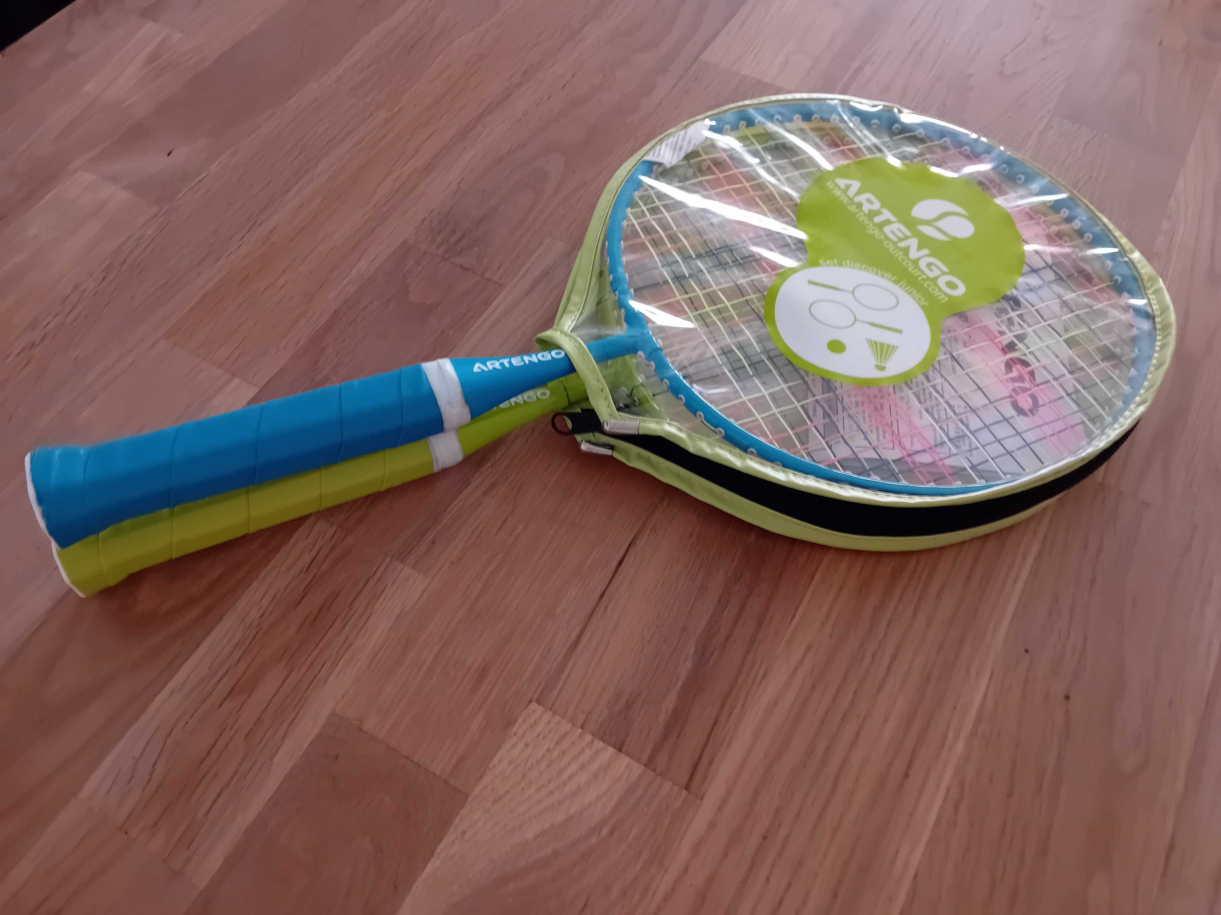 Kit com 2 Raquetes de Badminton Artengo