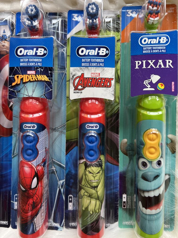 Зубная щетка Железный человек Электрическая щетка Iron Man Oral B Kids