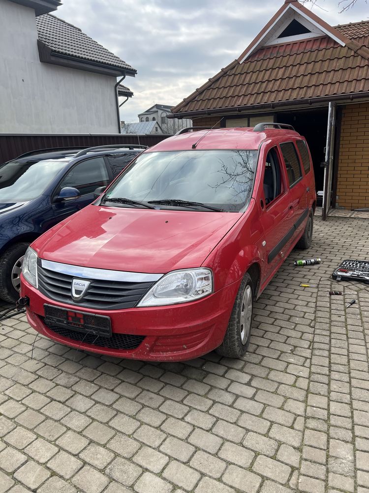 Розборка рено дачія логан Dacia Logan MCV 1.6 1.4 1.5 Renault Logan