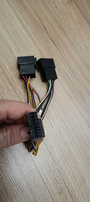Перехідник ISO 16 pin для підключення автомобільної магнітоли