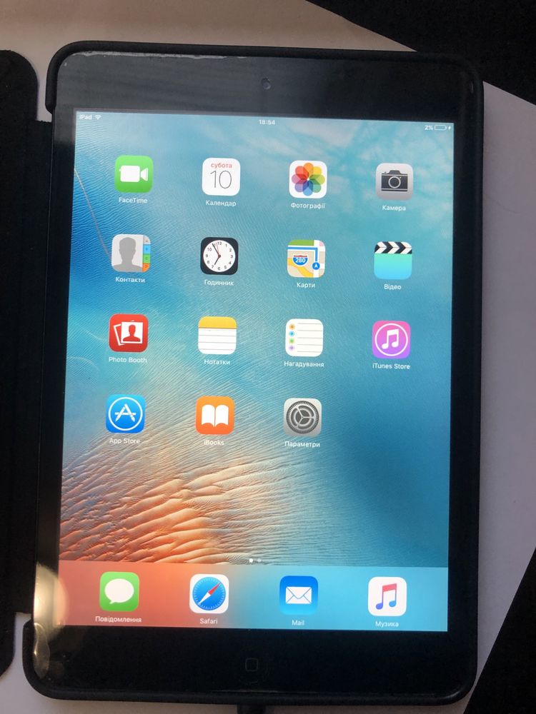 Планшети IPad mini A1432 та Assistant AP-712B
