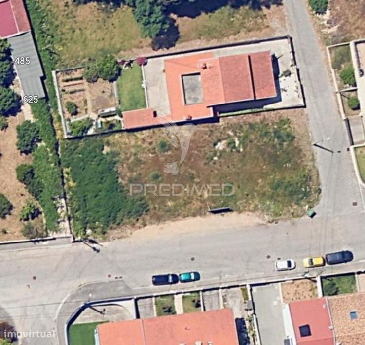 Terreno Urbano em Canelas -  Vila Nova de Gaia