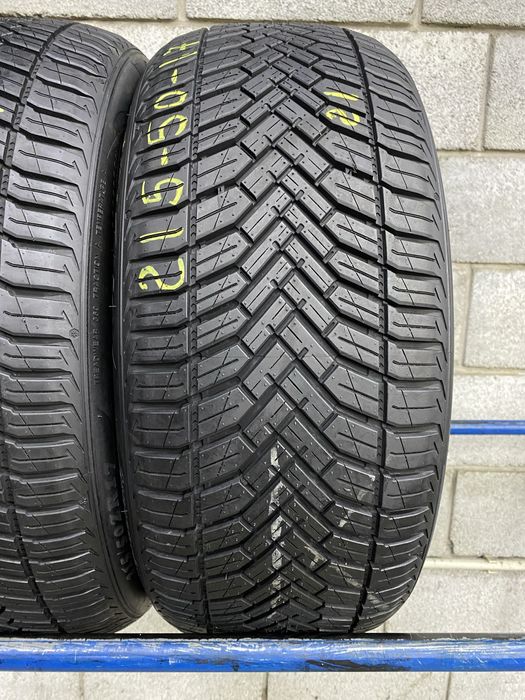 Всесезонні шини 215/50 R17 (95W) LANDSAIL