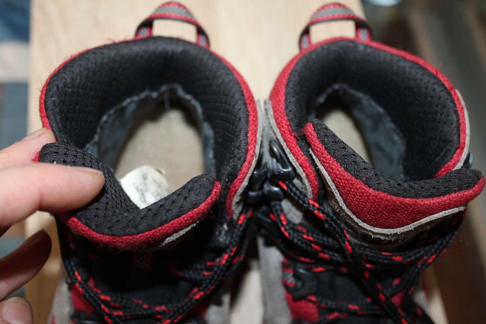 Детские зимние ботинки Lowa gore-tex. Размер 32.