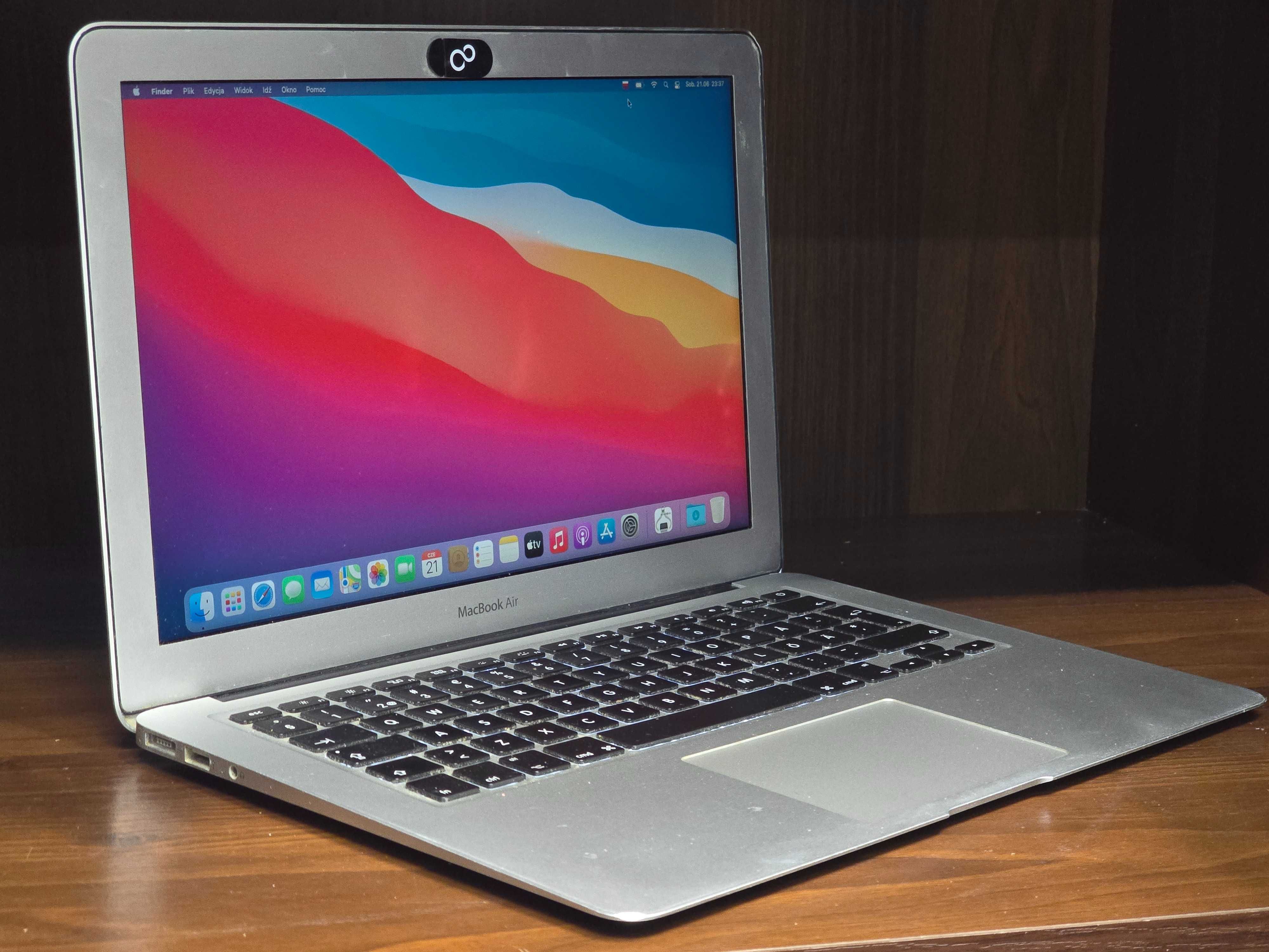 Apple Macbook Air 13,3' 8/256GB macOS Monterey Intel i5 Gwarancja