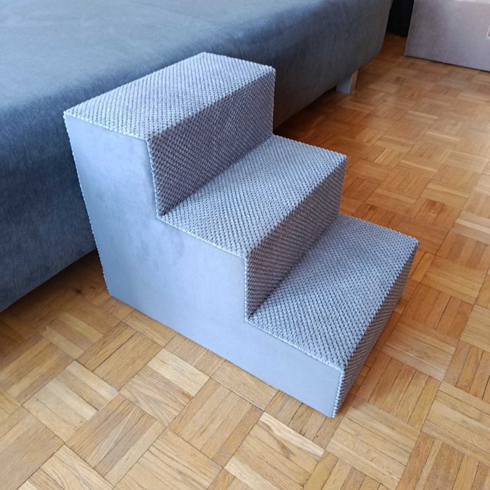 Schodki dla psów oraz kotów.