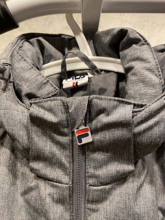 Натуральний пуховик, куртка, пальто Fila