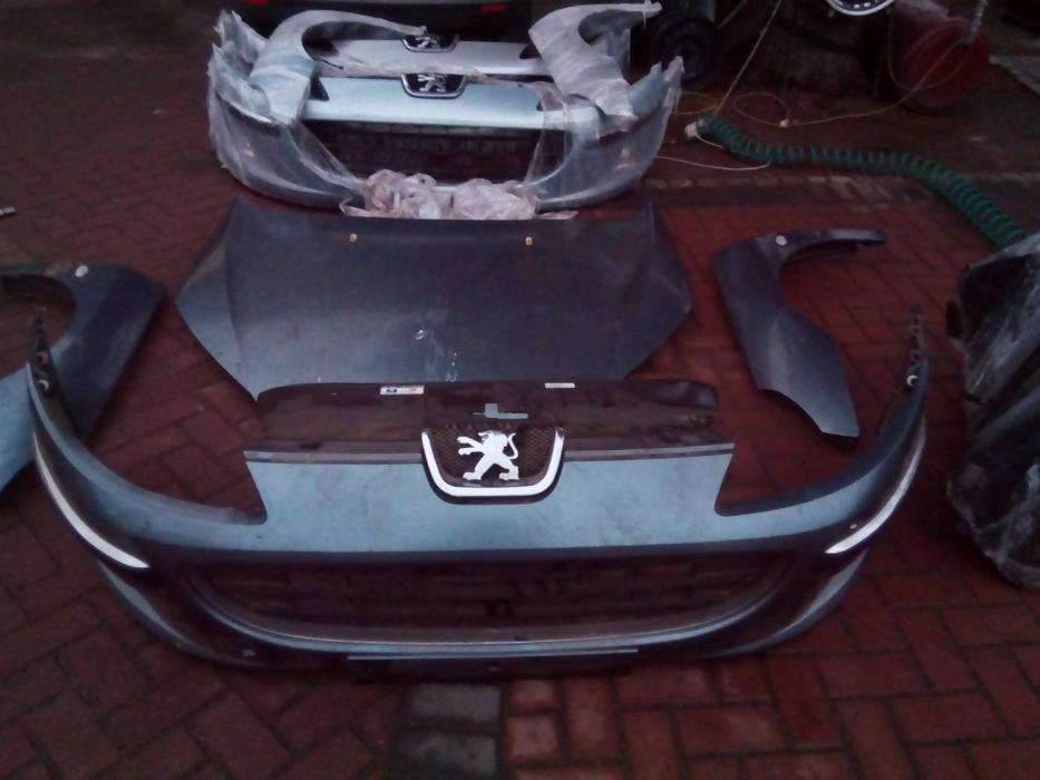Peugeot 407 maska klapa pas chłodnice przod EZR i EYLC ezw kdac
