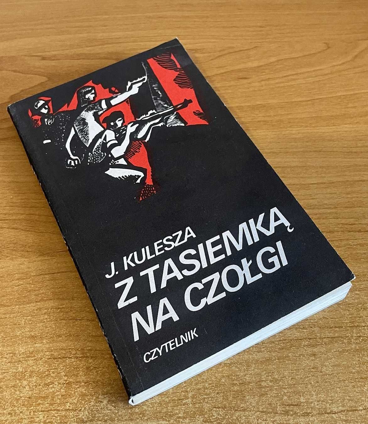 Juliusz Kulesza - Z tasiemką na czołgi
