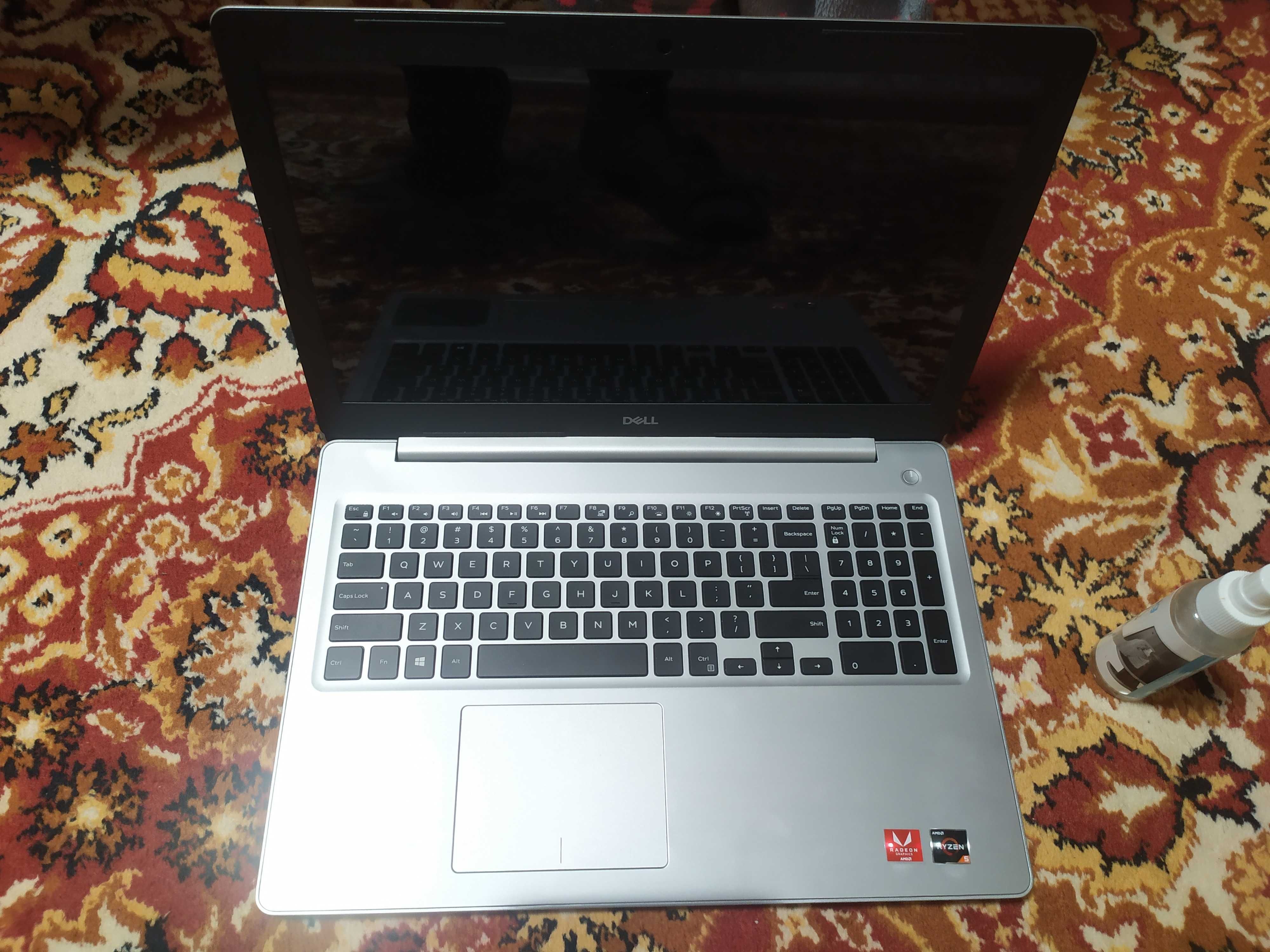 Dell Inspiron 5575