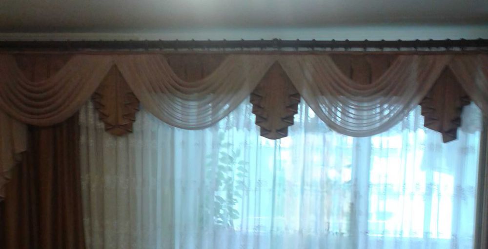 Продам ламбрекен. 4м.